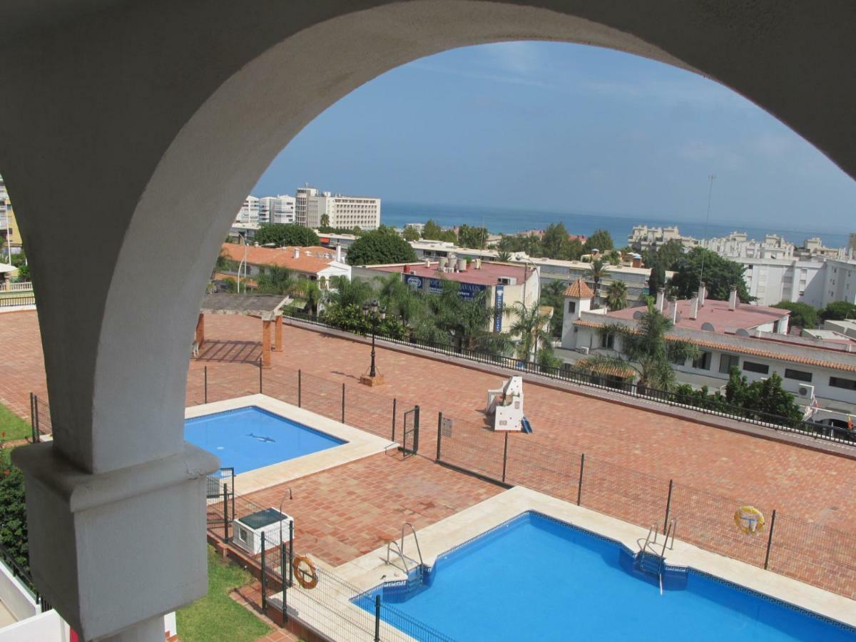 Tres Carabelas Apartment *