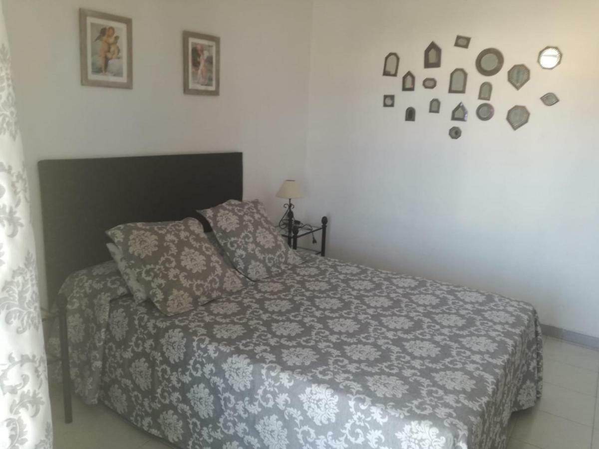 Tres Carabelas Apartment *
